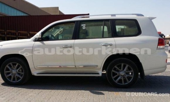 Buy Import Toyota Land Cruiser White Car in Import - Dubai in Ahal Buy Import Toyota Land Cruiser White Car in Import - Dubai in Ahal