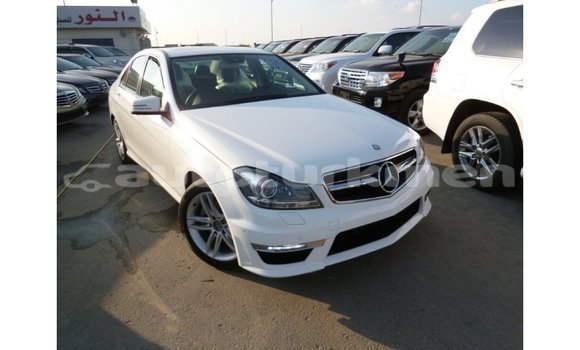 Buy Import Mercedes-Benz 200 White Car in Import - Dubai in Ahal Buy Import Mercedes-Benz 200 White Car in Import - Dubai in Ahal