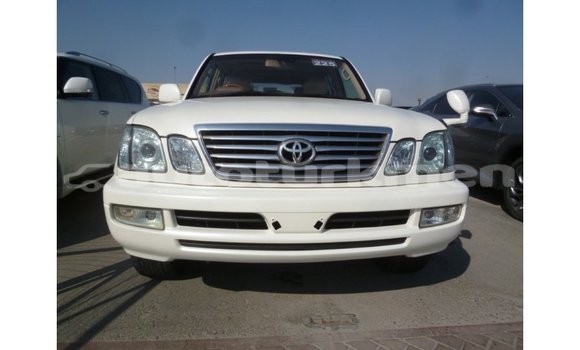 Buy Import Toyota Land Cruiser White Car in Import - Dubai in Ahal Buy Import Toyota Land Cruiser White Car in Import - Dubai in Ahal