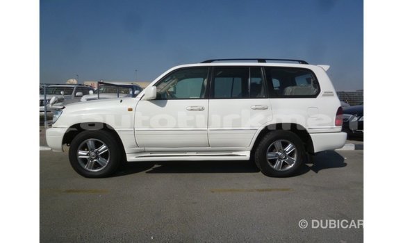 Buy Import Toyota Land Cruiser White Car in Import - Dubai in Ahal Buy Import Toyota Land Cruiser White Car in Import - Dubai in Ahal