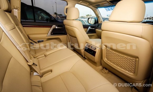 Buy Import Toyota Land Cruiser White Car in Import - Dubai in Ahal Buy Import Toyota Land Cruiser White Car in Import - Dubai in Ahal
