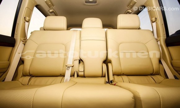 Buy Import Toyota Land Cruiser White Car in Import - Dubai in Ahal Buy Import Toyota Land Cruiser White Car in Import - Dubai in Ahal