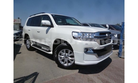 Buy Import Toyota Land Cruiser White Car in Import - Dubai in Ahal Buy Import Toyota Land Cruiser White Car in Import - Dubai in Ahal