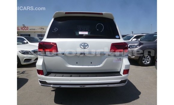 Buy Import Toyota Land Cruiser White Car in Import - Dubai in Ahal Buy Import Toyota Land Cruiser White Car in Import - Dubai in Ahal