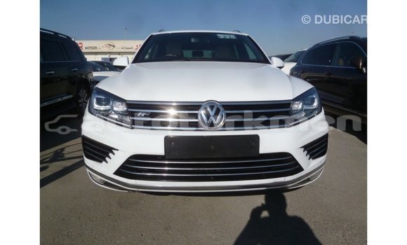 Buy Import Volkswagen Touareg White Car in Import - Dubai in Ahal Buy Import Volkswagen Touareg White Car in Import - Dubai in Ahal