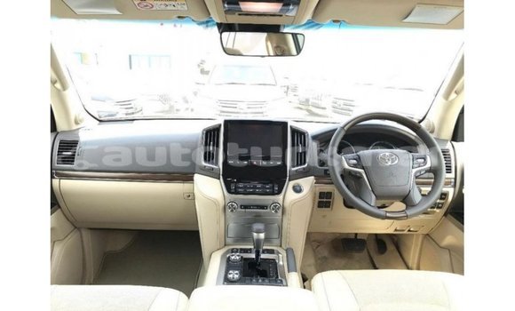 Buy Import Toyota Land Cruiser Black Car in Import - Dubai in Ahal Buy Import Toyota Land Cruiser Black Car in Import - Dubai in Ahal
