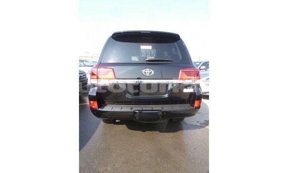 Buy Import Toyota Land Cruiser Black Car in Import - Dubai in Ahal Buy Import Toyota Land Cruiser Black Car in Import - Dubai in Ahal