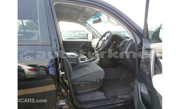 Buy Import Toyota Land Cruiser Black Car in Import - Dubai in Ahal Buy Import Toyota Land Cruiser Black Car in Import - Dubai in Ahal