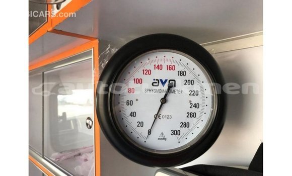 Buy Import Toyota Hiace White Car in Import - Dubai in Ahal Buy Import Toyota Hiace White Car in Import - Dubai in Ahal