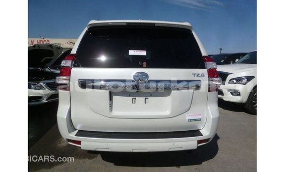 Buy Import Toyota Prado White Car in Import - Dubai in Ahal Buy Import Toyota Prado White Car in Import - Dubai in Ahal