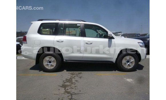 Buy Import Toyota Land Cruiser White Car in Import - Dubai in Ahal Buy Import Toyota Land Cruiser White Car in Import - Dubai in Ahal