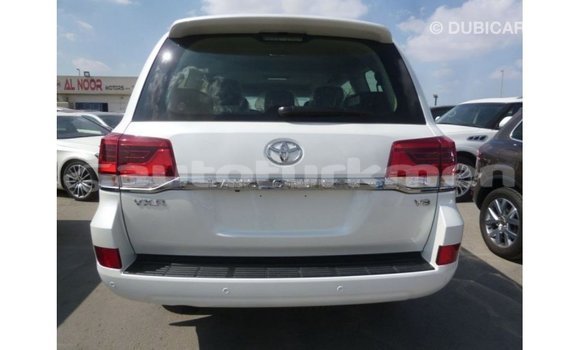 Buy Import Toyota Land Cruiser White Car in Import - Dubai in Ahal Buy Import Toyota Land Cruiser White Car in Import - Dubai in Ahal