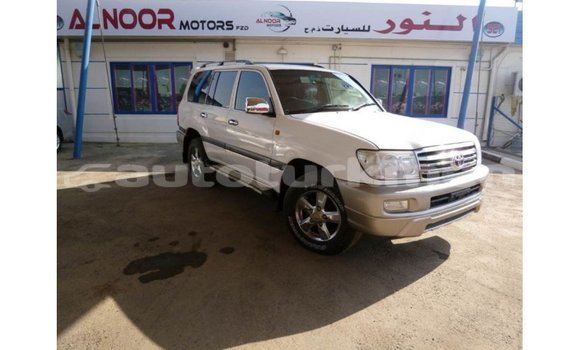 Buy Import Toyota Land Cruiser White Car in Import - Dubai in Ahal Buy Import Toyota Land Cruiser White Car in Import - Dubai in Ahal
