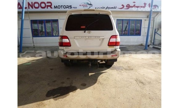 Buy Import Toyota Land Cruiser White Car in Import - Dubai in Ahal Buy Import Toyota Land Cruiser White Car in Import - Dubai in Ahal