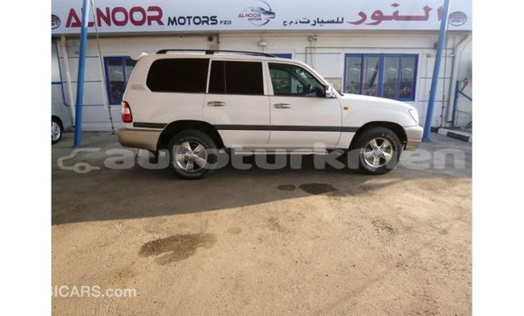 Buy Import Toyota Land Cruiser White Car in Import - Dubai in Ahal Buy Import Toyota Land Cruiser White Car in Import - Dubai in Ahal