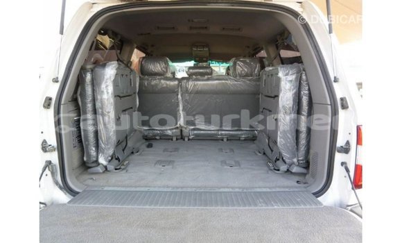 Buy Import Toyota Land Cruiser White Car in Import - Dubai in Ahal Buy Import Toyota Land Cruiser White Car in Import - Dubai in Ahal