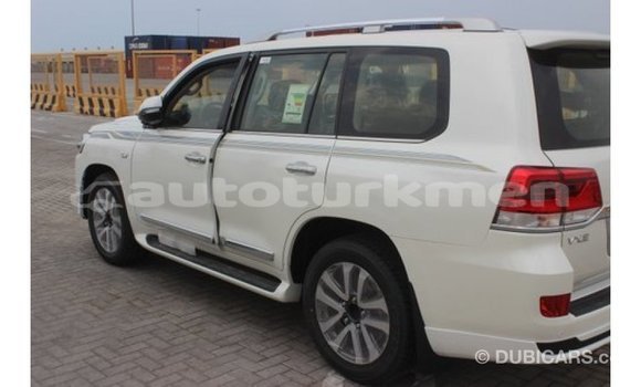 Buy Import Toyota Land Cruiser White Car in Import - Dubai in Ahal Buy Import Toyota Land Cruiser White Car in Import - Dubai in Ahal
