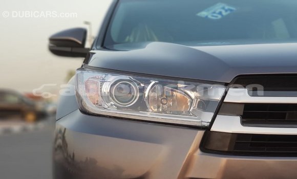 Buy Import Toyota Highlander Other Car in Import - Dubai in Ahal Buy Import Toyota Highlander Other Car in Import - Dubai in Ahal