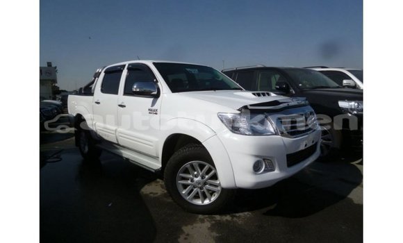 Buy Import Toyota Hilux White Car in Import - Dubai in Ahal Buy Import Toyota Hilux White Car in Import - Dubai in Ahal