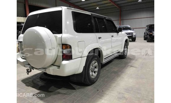 Buy Import Nissan Patrol White Car in Import - Dubai in Ahal Buy Import Nissan Patrol White Car in Import - Dubai in Ahal