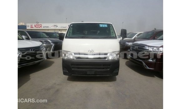 Buy Import Toyota Hiace White Car in Import - Dubai in Ahal Buy Import Toyota Hiace White Car in Import - Dubai in Ahal