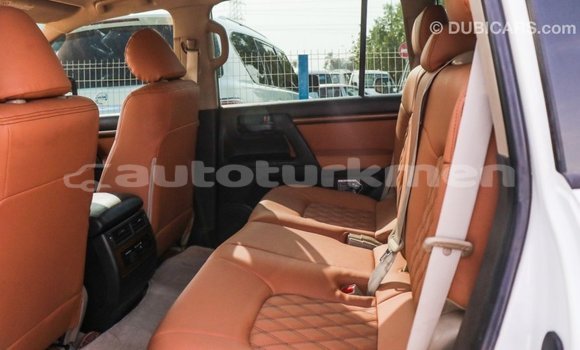 Buy Import Toyota Land Cruiser White Car in Import - Dubai in Ahal Buy Import Toyota Land Cruiser White Car in Import - Dubai in Ahal