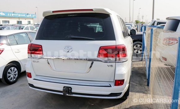 Buy Import Toyota Land Cruiser White Car in Import - Dubai in Ahal Buy Import Toyota Land Cruiser White Car in Import - Dubai in Ahal
