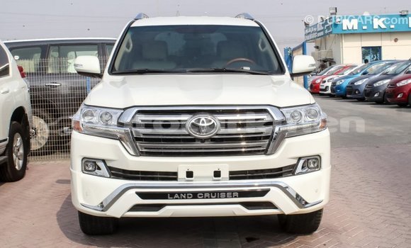 Buy Import Toyota Land Cruiser White Car in Import - Dubai in Ahal Buy Import Toyota Land Cruiser White Car in Import - Dubai in Ahal