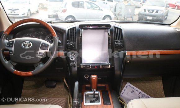 Buy Import Toyota Land Cruiser White Car in Import - Dubai in Ahal Buy Import Toyota Land Cruiser White Car in Import - Dubai in Ahal