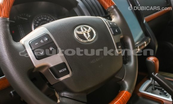Buy Import Toyota Land Cruiser White Car in Import - Dubai in Ahal Buy Import Toyota Land Cruiser White Car in Import - Dubai in Ahal