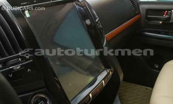 Buy Import Toyota Land Cruiser White Car in Import - Dubai in Ahal Buy Import Toyota Land Cruiser White Car in Import - Dubai in Ahal