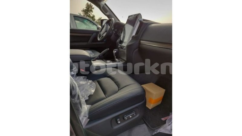 Big with watermark b9629565 06e3 4398 8451 64d77ea25d26