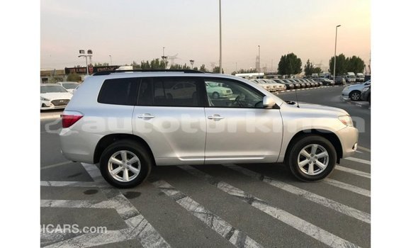 Buy Import Toyota Highlander Other Car in Import - Dubai in Ahal Buy Import Toyota Highlander Other Car in Import - Dubai in Ahal