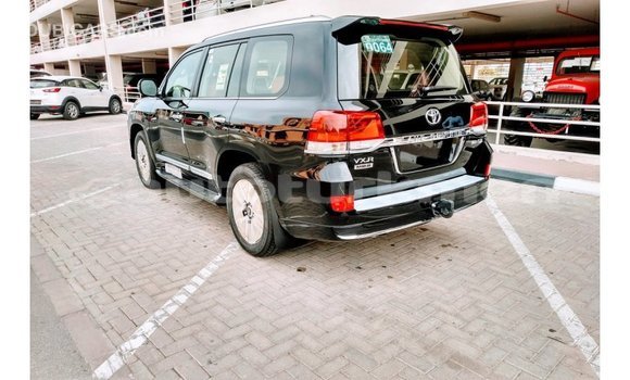 Buy Import Toyota Land Cruiser Black Car in Import - Dubai in Ahal Buy Import Toyota Land Cruiser Black Car in Import - Dubai in Ahal