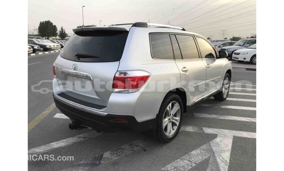 Buy Import Toyota Highlander Other Car in Import - Dubai in Ahal Buy Import Toyota Highlander Other Car in Import - Dubai in Ahal