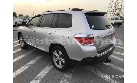 Buy Import Toyota Highlander Other Car in Import - Dubai in Ahal Buy Import Toyota Highlander Other Car in Import - Dubai in Ahal
