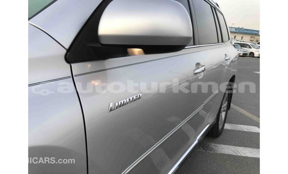 Buy Import Toyota Highlander Other Car in Import - Dubai in Ahal Buy Import Toyota Highlander Other Car in Import - Dubai in Ahal
