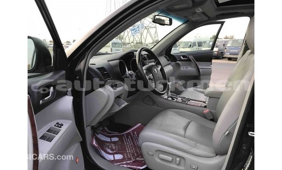 Buy Import Toyota Highlander Black Car in Import - Dubai in Ahal Buy Import Toyota Highlander Black Car in Import - Dubai in Ahal