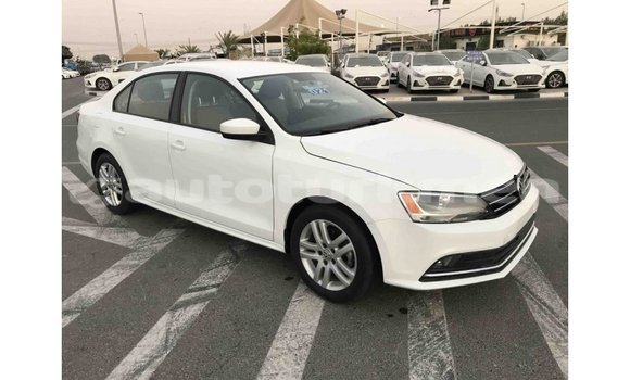 Buy Import Volkswagen Jetta White Car in Import - Dubai in Ahal