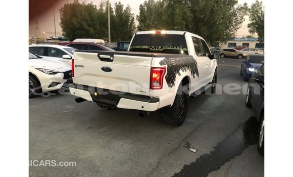 Buy Import Ford V8 White Car in Import - Dubai in Ahal Buy Import Ford V8 White Car in Import - Dubai in Ahal