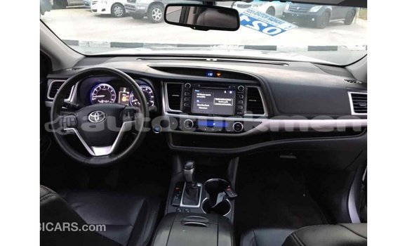 Buy Import Toyota Highlander Other Car in Import - Dubai in Ahal Buy Import Toyota Highlander Other Car in Import - Dubai in Ahal