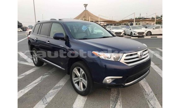 Buy Import Toyota Highlander Blue Car in Import - Dubai in Ahal Buy Import Toyota Highlander Blue Car in Import - Dubai in Ahal