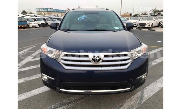 Buy Import Toyota Highlander Blue Car in Import - Dubai in Ahal Buy Import Toyota Highlander Blue Car in Import - Dubai in Ahal