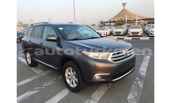 Buy Import Toyota Highlander Other Car in Import - Dubai in Ahal Buy Import Toyota Highlander Other Car in Import - Dubai in Ahal