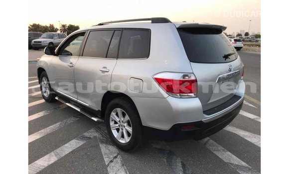 Buy Import Toyota Highlander Other Car in Import - Dubai in Ahal Buy Import Toyota Highlander Other Car in Import - Dubai in Ahal