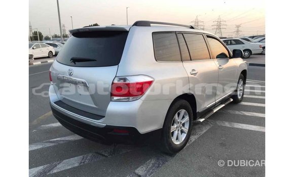 Buy Import Toyota Highlander Other Car in Import - Dubai in Ahal Buy Import Toyota Highlander Other Car in Import - Dubai in Ahal
