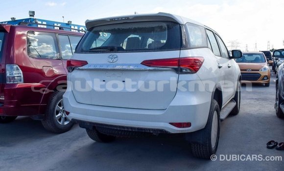 Buy Import Toyota Fortuner White Car in Import - Dubai in Ahal Buy Import Toyota Fortuner White Car in Import - Dubai in Ahal