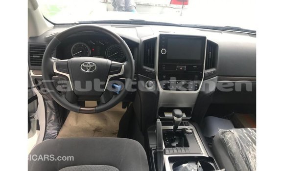 Buy Import Toyota Land Cruiser White Car in Import - Dubai in Ahal Buy Import Toyota Land Cruiser White Car in Import - Dubai in Ahal
