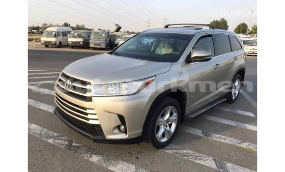 Buy Import Toyota Highlander Beige Car in Import - Dubai in Ahal Buy Import Toyota Highlander Beige Car in Import - Dubai in Ahal
