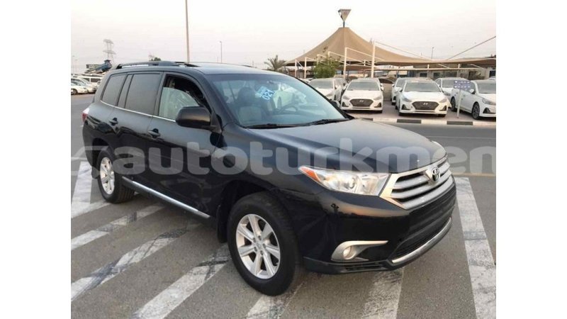 Big with watermark toyota highlander ahal import dubai 1262